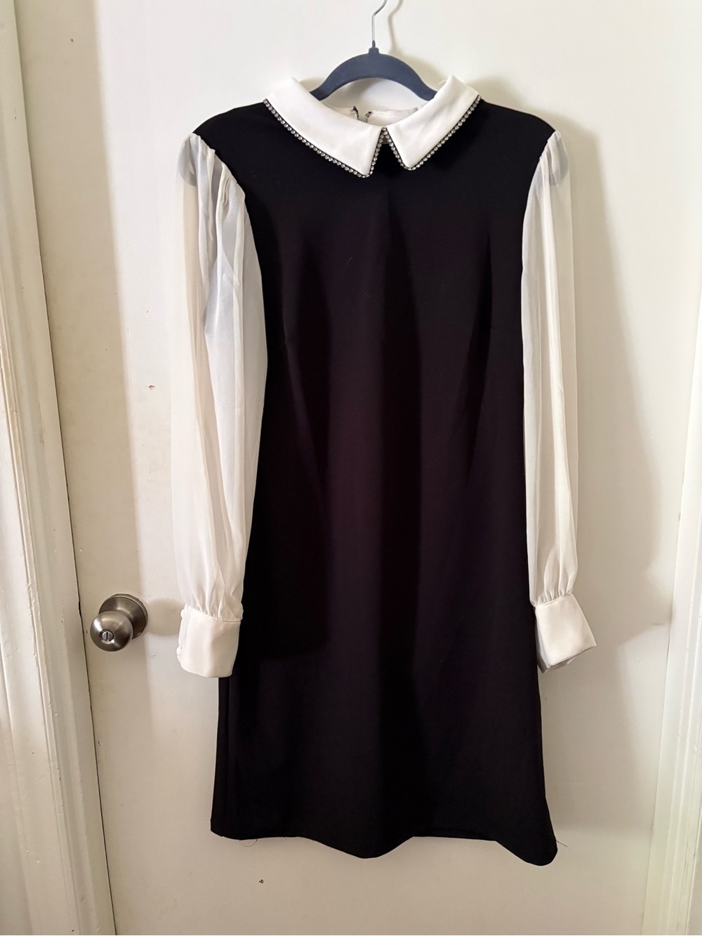 Black and White Long-Sleeve Collared Dress